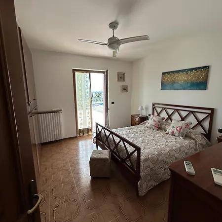Poli Villa'S Apartment Bardolino Buitenkant foto