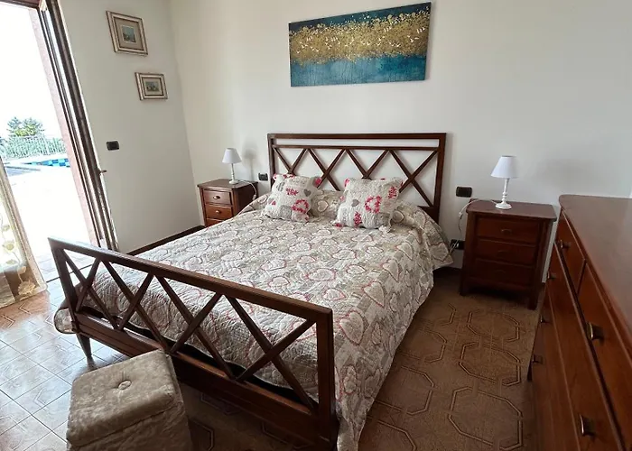 Poli Villa\'S Apartment